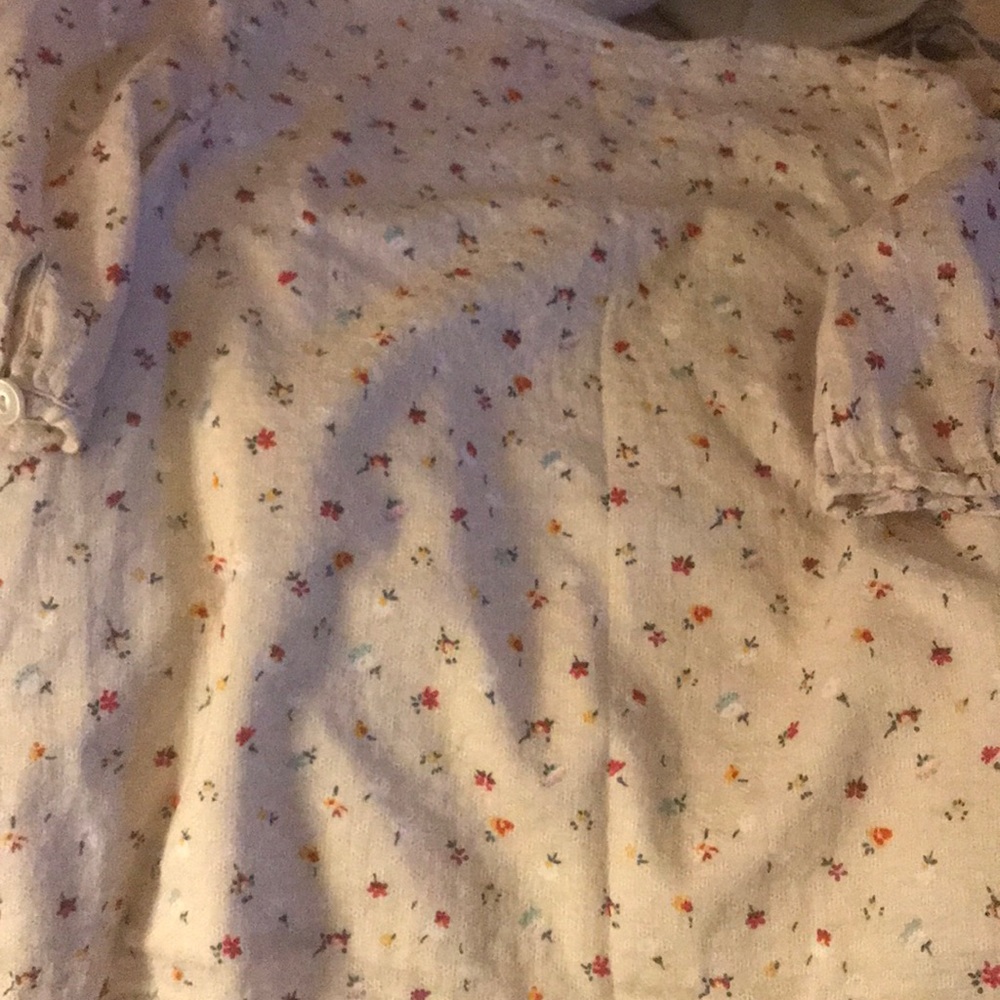 Shirt - Picture 7 of 8